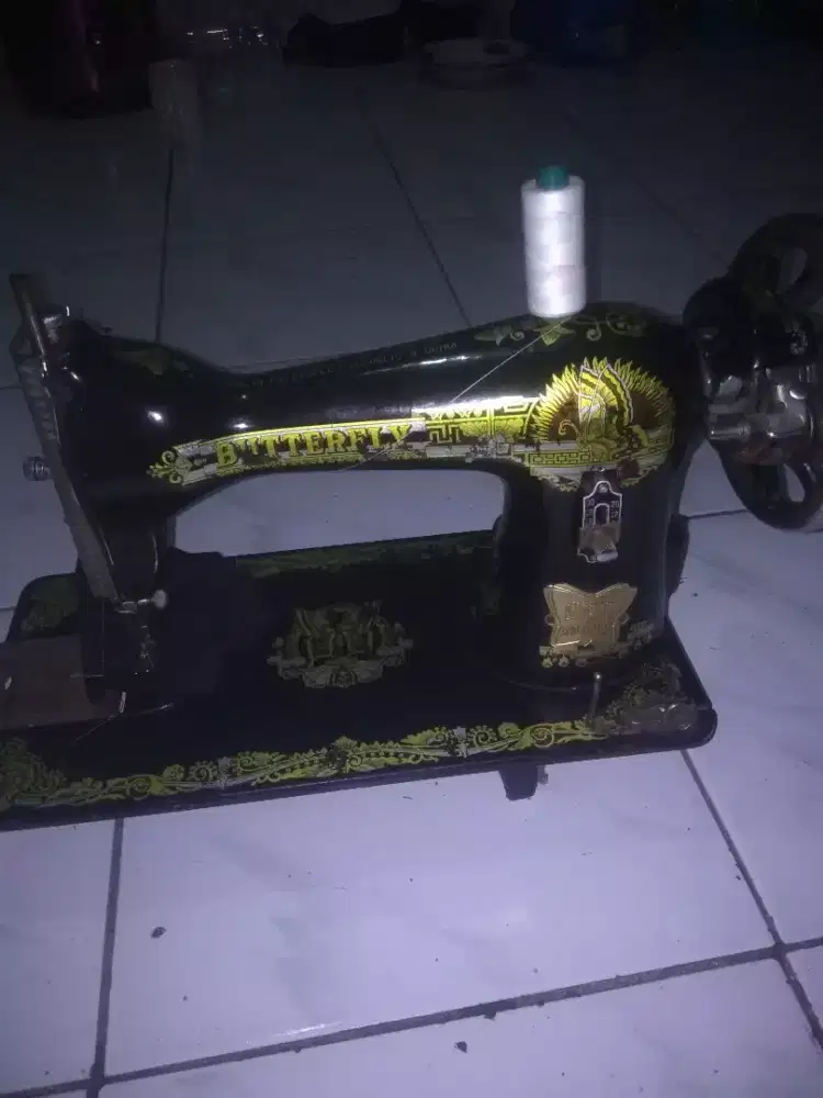 Kepala jahit kecil