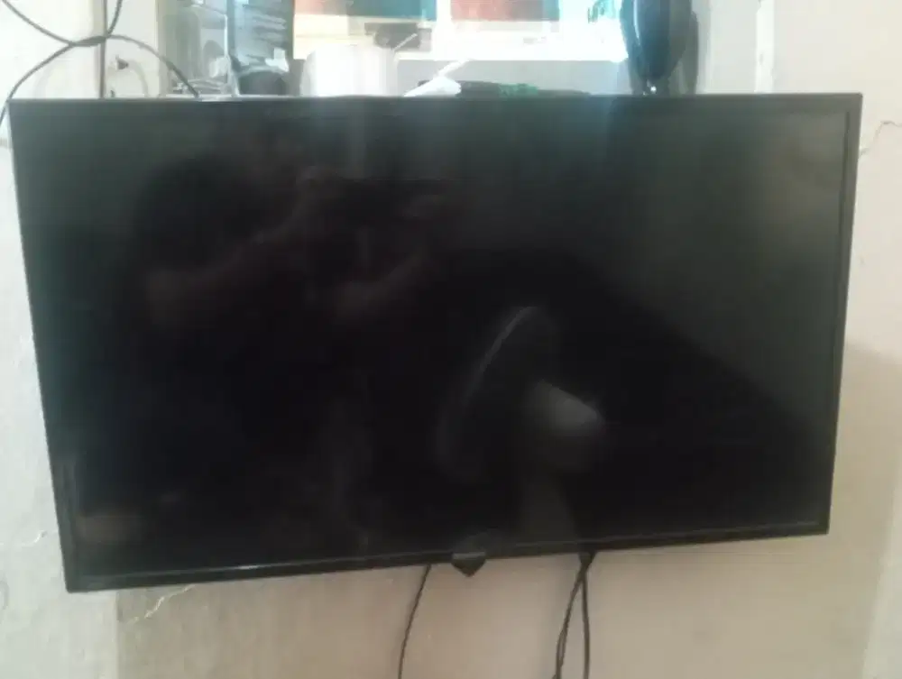 Televisi Sharp 32 inch