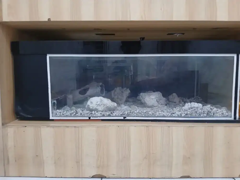 Aquarium ukuran 90 x 40 x 30