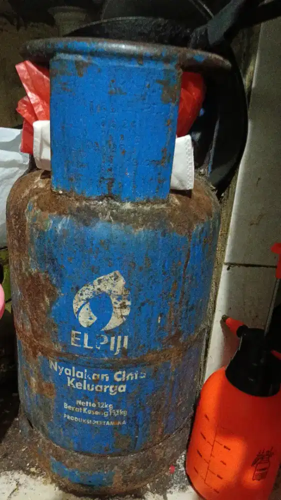 Tabung gas 12 kg