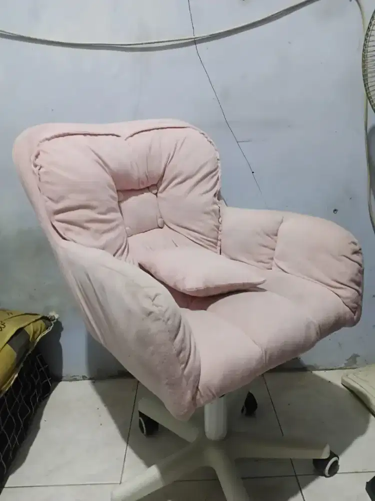 Jual Bangku Pink Lucu untuk Anak-anak