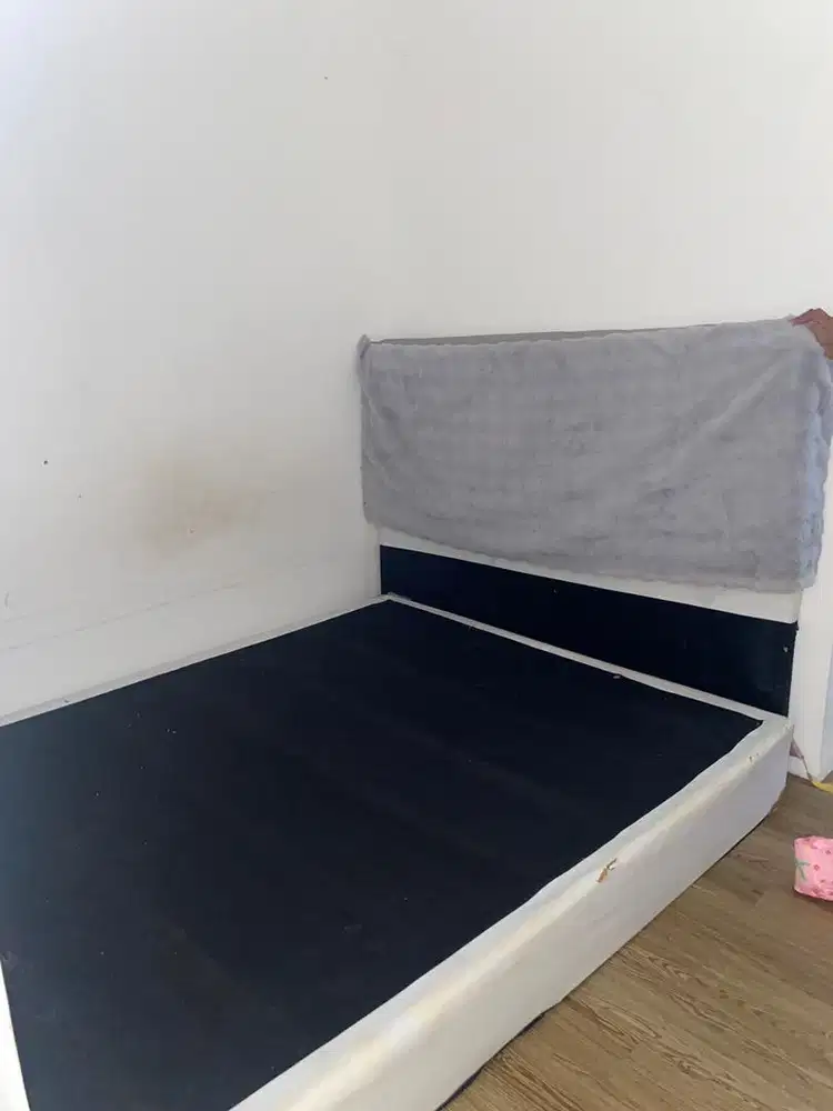 Jual Obral Divan Kondisi 80%, BU !!!