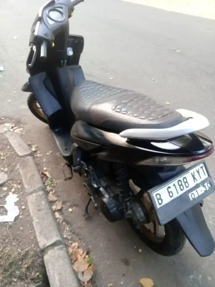 Honda vario 2007 warna hitam
