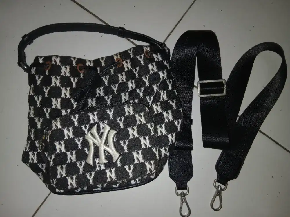MLB monogram jacquard bucket bag Original