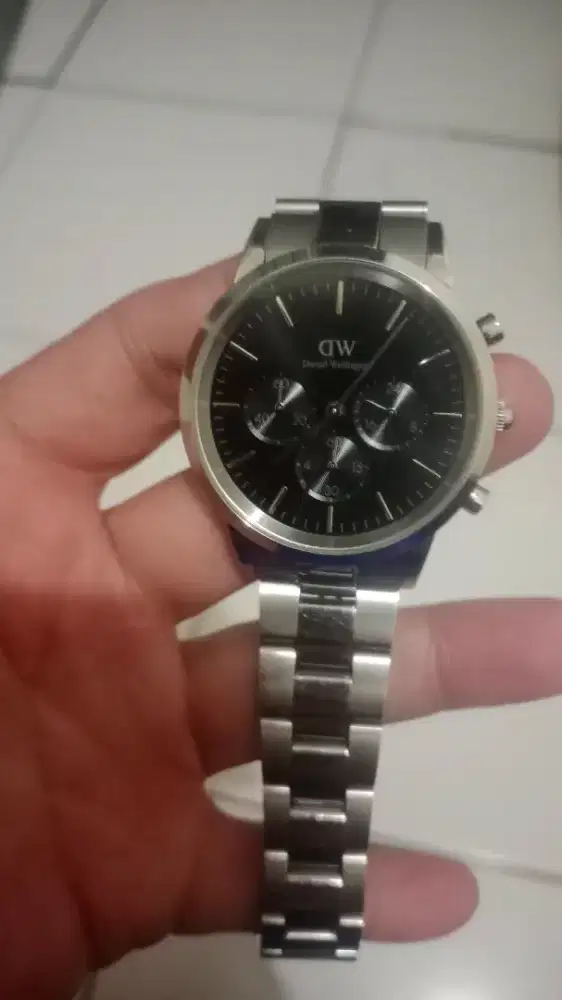 jam tangan bekas rasa baru