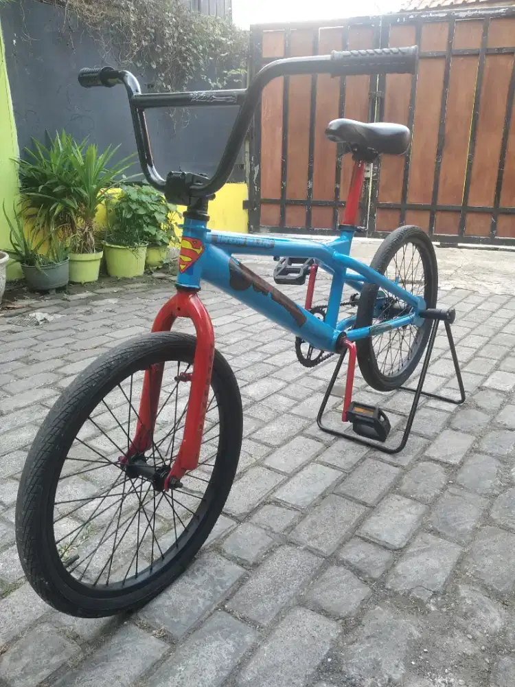 Sepeda Model BMX