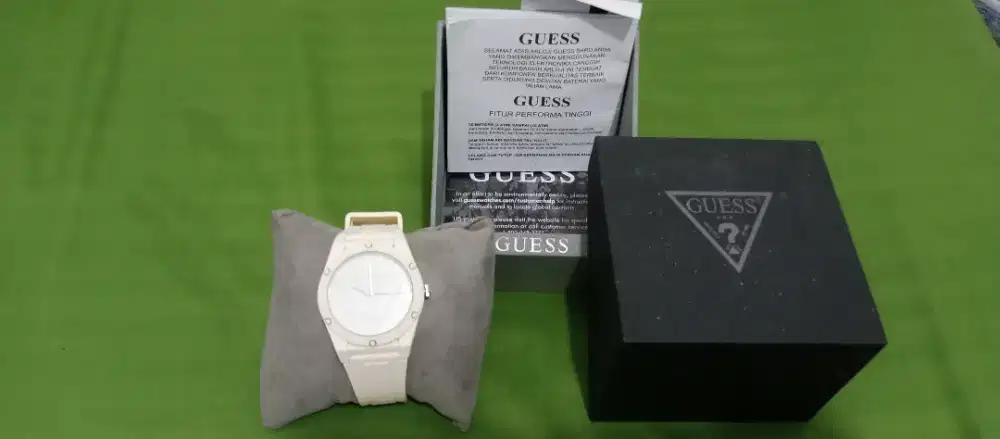 Dijual jam tangan guess original