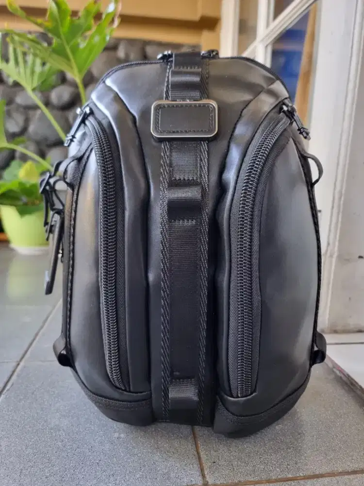 Ransel / crossbody TUMI bahan kulit asli