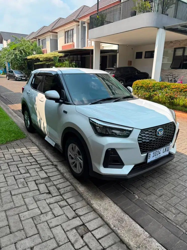 NEW Daihatsu Rocky Hybrid E-Smart 2026