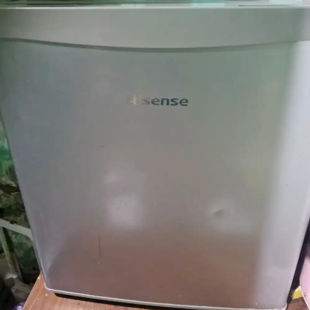 Kulkas Mini Hisense