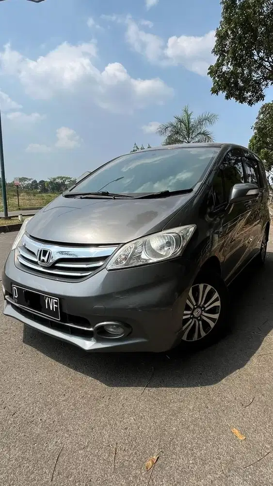 Honda Freed E PSD 2013