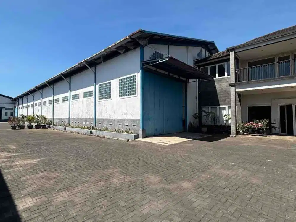 dijual pabrik strategis bagus siap pakai di mainroad bandung timur