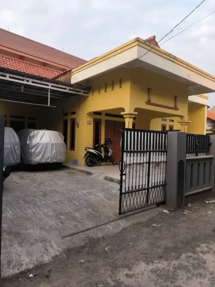 Di Jual Rumah
Dekat Sedayu City Kelapa Gading - Jakarta Utara