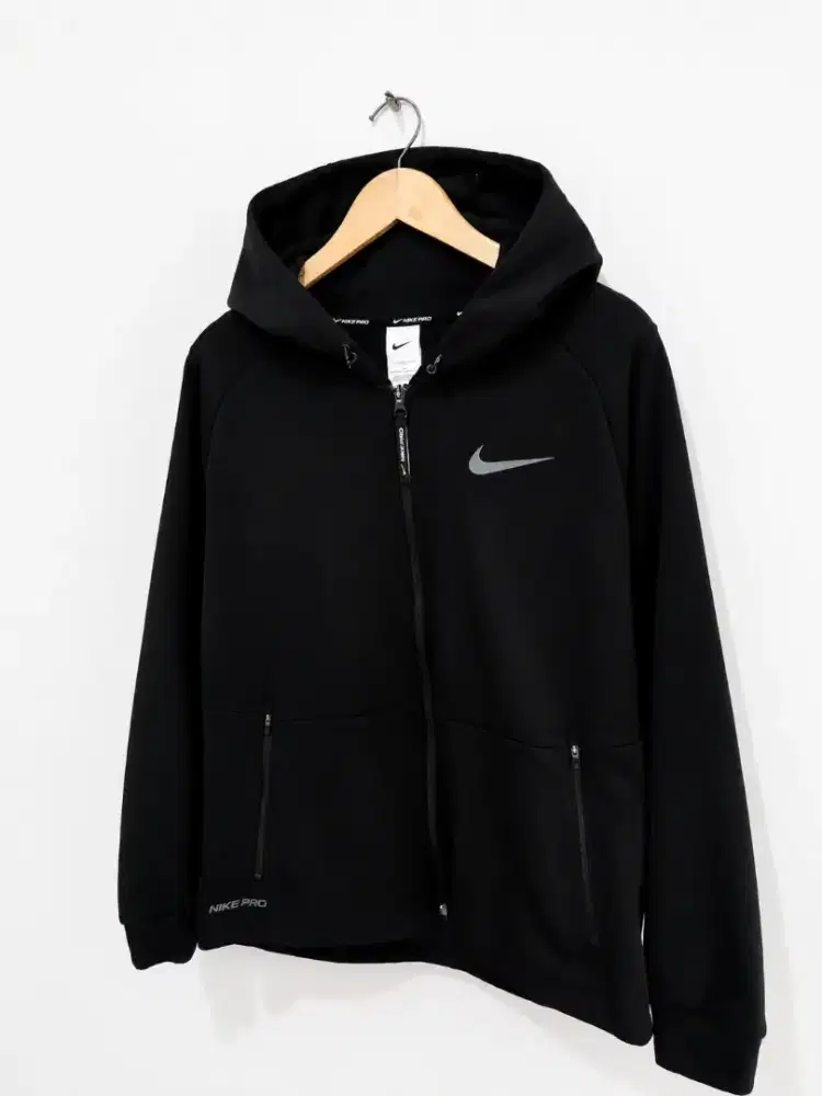 Nike Pro Therma-FIT Men's Full-Zip Hooded Jacket