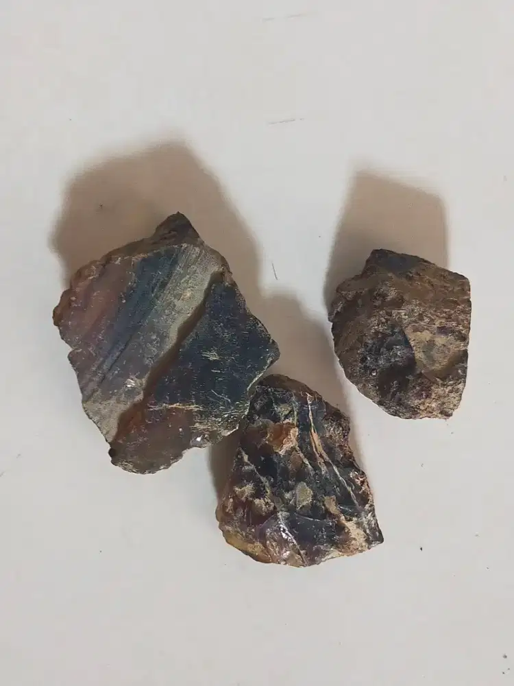Bahan batu getah katilayu ori