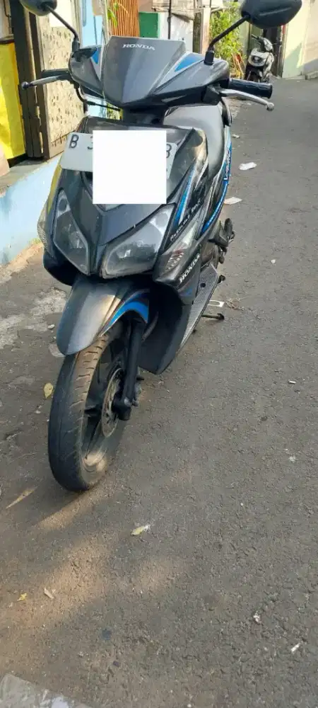 Vario 110 karbu old