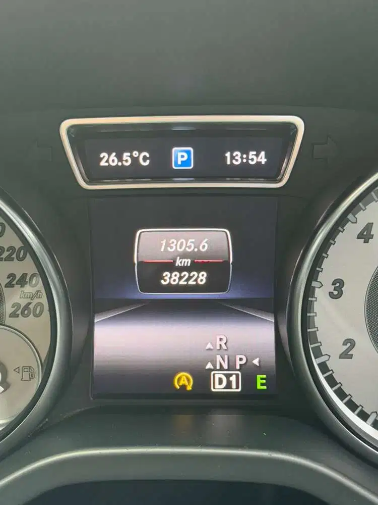 Mercedes-Benz CLA200 AMG low KM