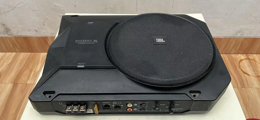 JBL BassPro SL Original Active Underseat Subwoofer + Kabel Lengkap