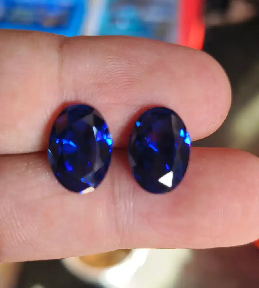 King safir (tiruan blue safir)