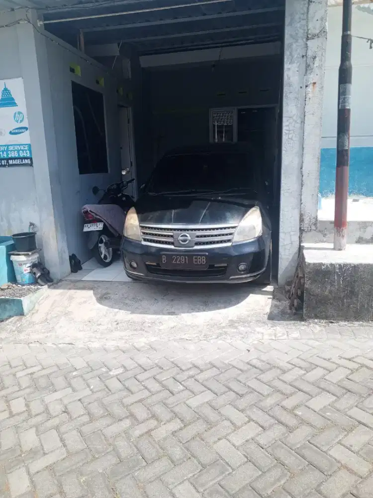 Grand livina 1,5 ultimate AT