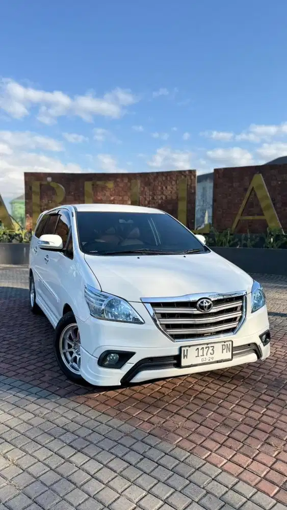 Kijang innova G luxury AT