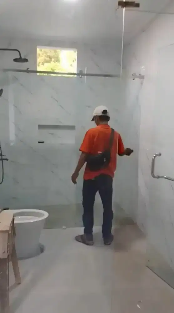 Shower Box Kamar Mandi