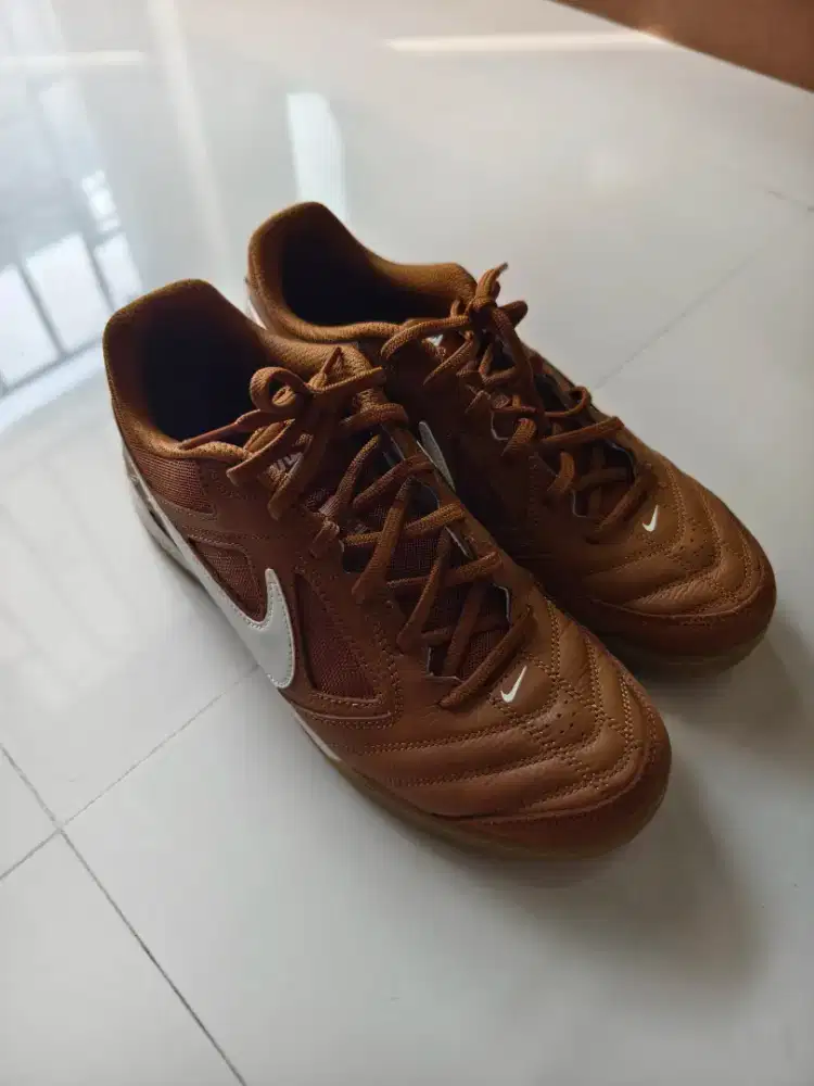 Nike Gato, brown 44,5