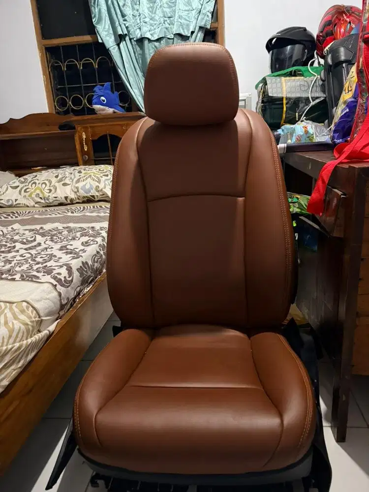 Jok BMW X5 dijual CEPET