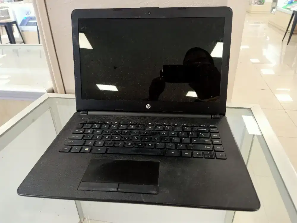 LAPTOP HP 14 MATOT MSH PERAWAN BEL PERNAH SERVICE