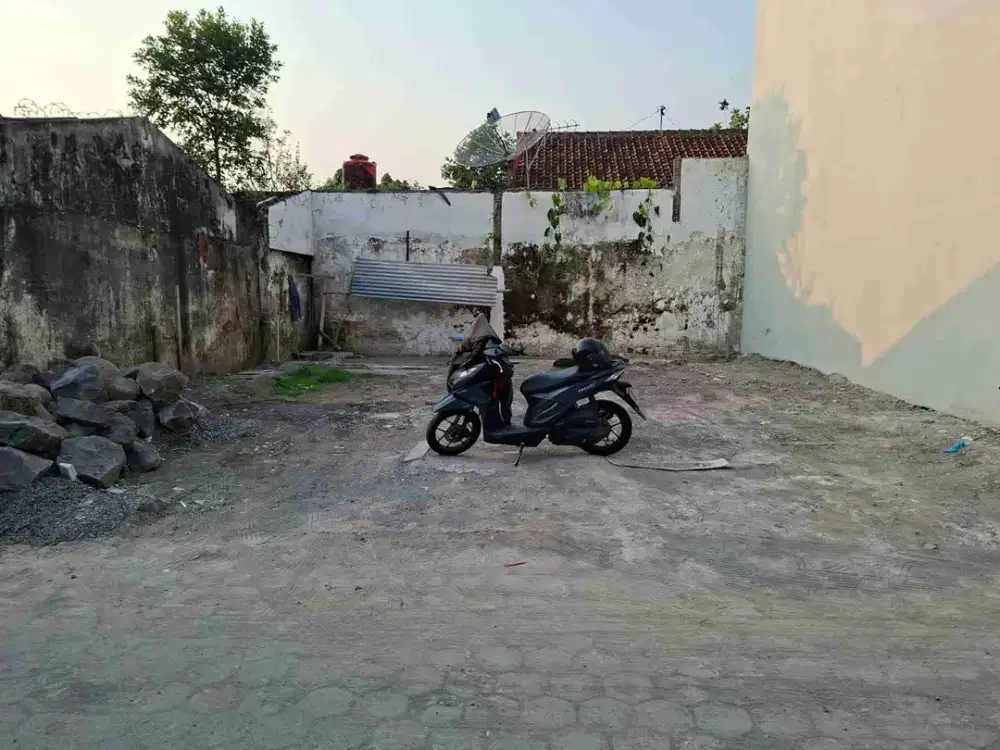 Tanah kecil strategis kawasan kost Exclusive seputaran jl Sulawesi dekat kampus UGM, UNY & sekolah Al Azhar