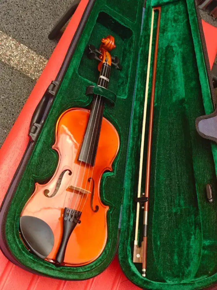 Biola 1/2 (violin )