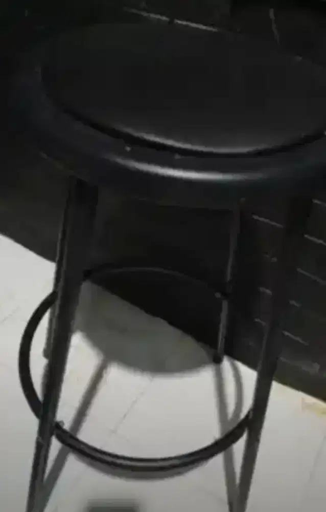 Dijual kursi bangku tinggi kuat baru gres mantaps chair bangku besi st