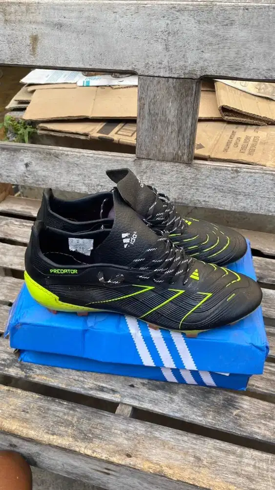 Adidas predator