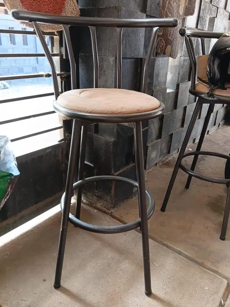 Kursi bar Besi 2