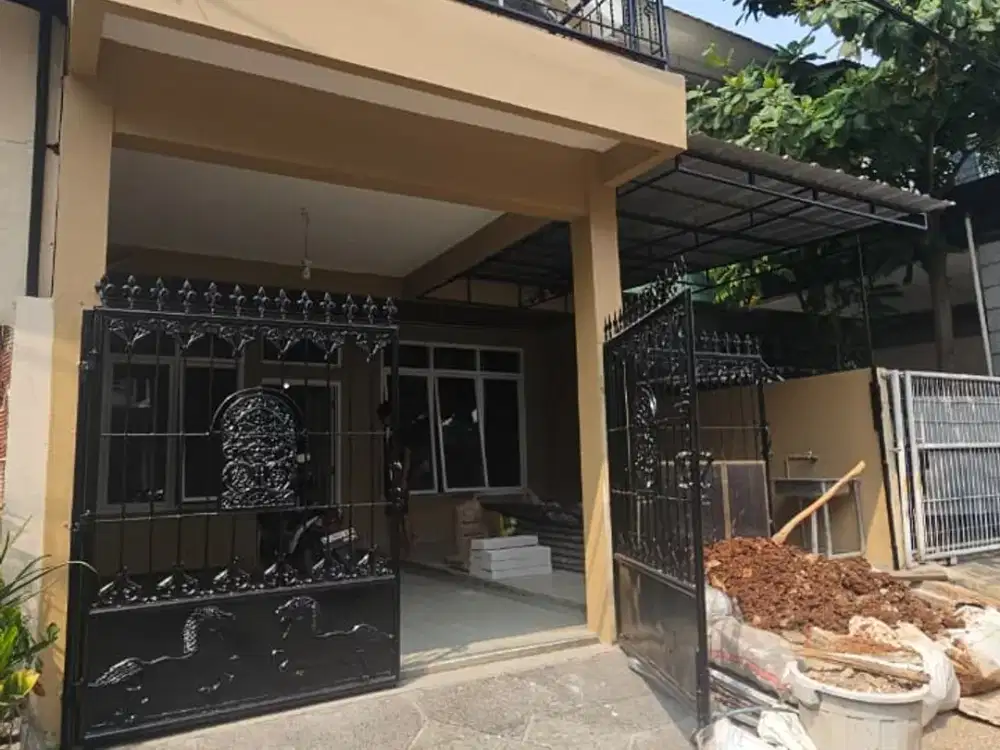 Murah !! DIJUAL RUMAH 2 LANTAI SIAP HUNI BARU SELESAI RENOVASI DI TPI PEGANGSAAN DUA