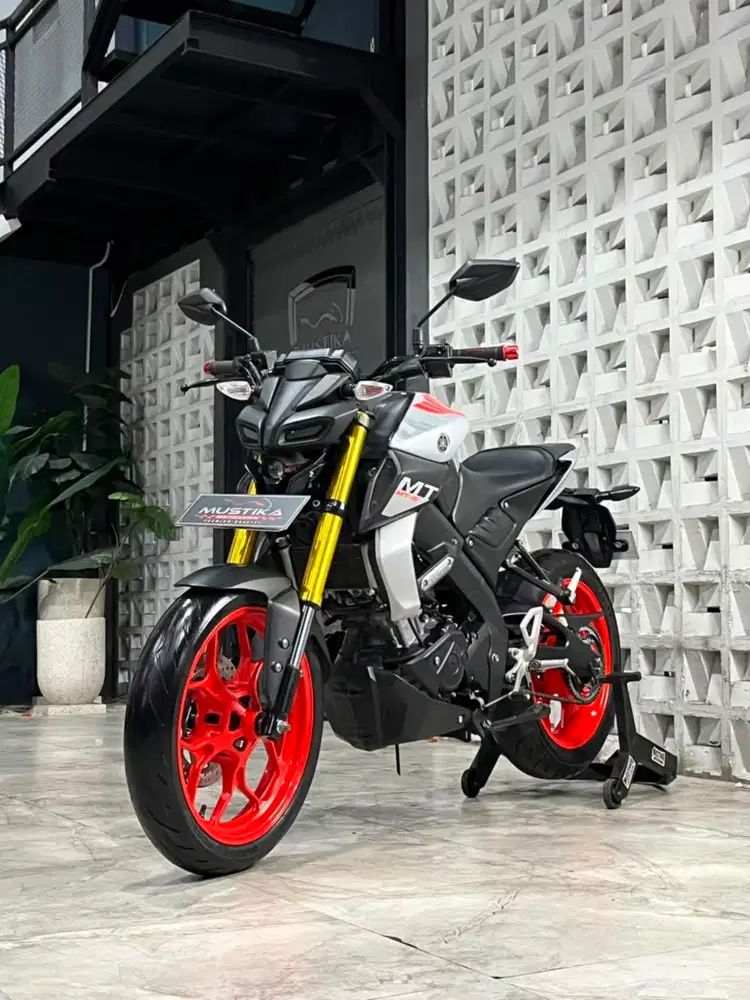 YAMAHA MT15 2019 - Chintia Mustika