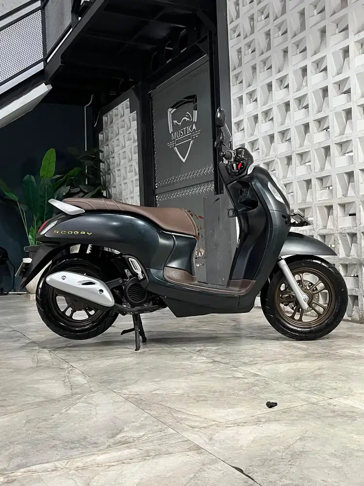 HONDA SCOOPY PRESTIGE 2024 - Chintia Mustika