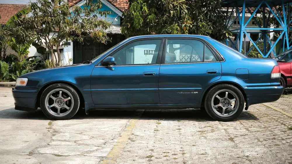 Toyota All new Corolla 1996 AT