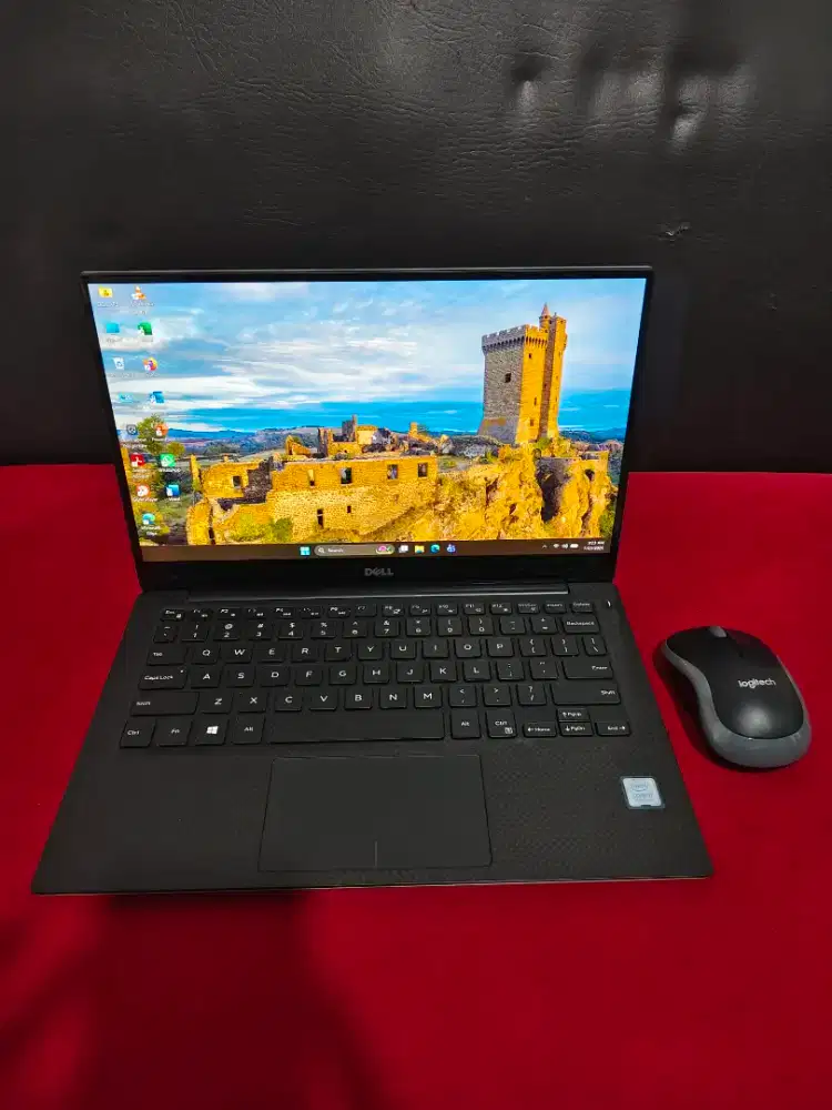 Dell XPS 13 9360 -Core i7-8TH (16/512 Gb)  Display 13.3 QHD 3200x1800