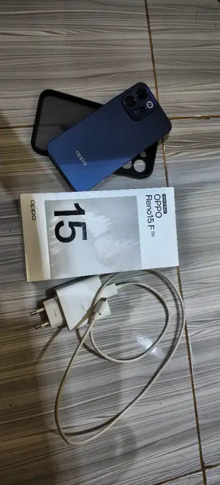 Oppo Reno 15F 5G