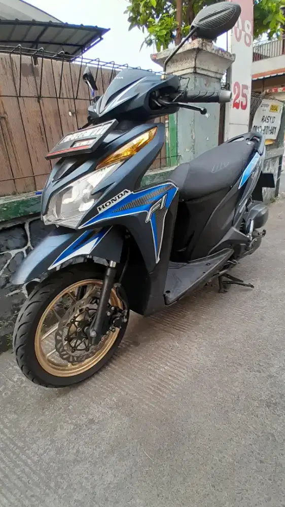 Bismillah jual honda vario kzr thn 2013