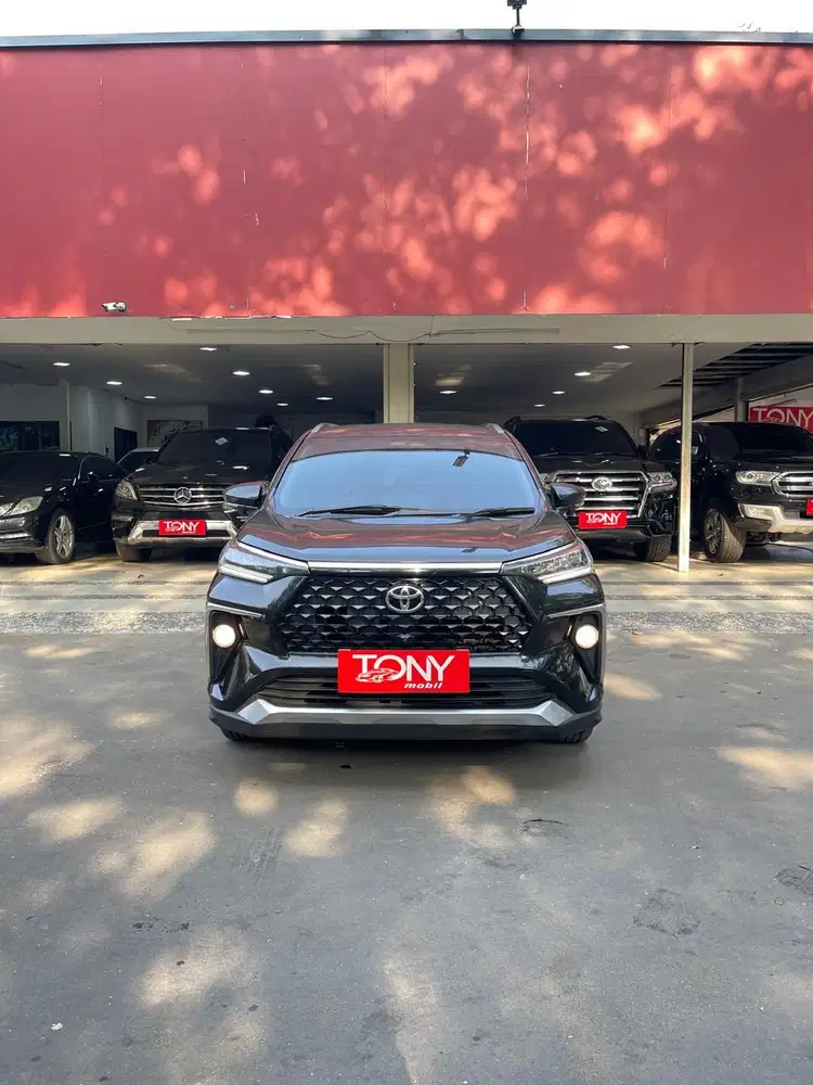 Toyota Veloz Q AT DP 23jt saja 2022 Hitam