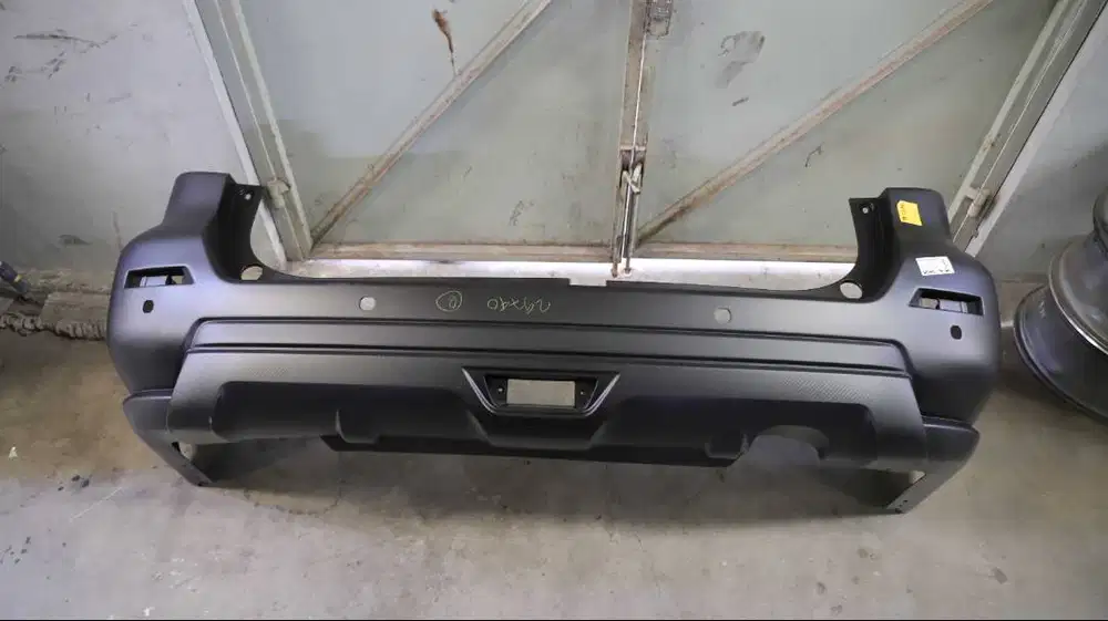 BUMPER BELAKANG NISSAN TERRA 2018, 850225KA1H