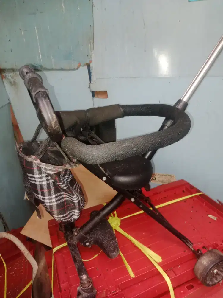 Stroller/Dorongan Anak bayi