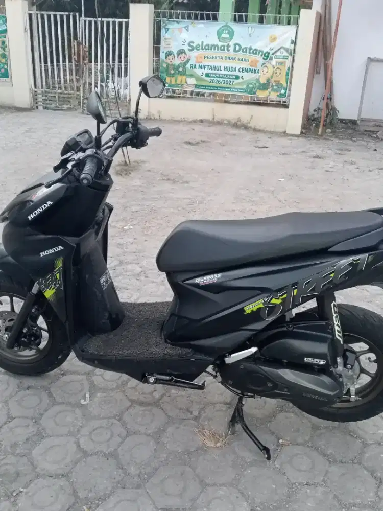 Honda beat street 2025