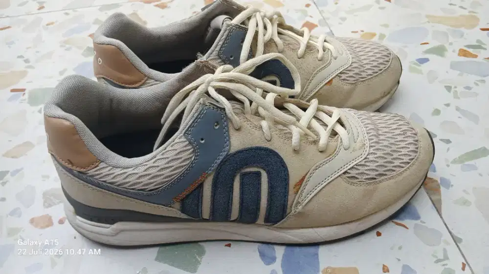 Sepatu Unerd bagus