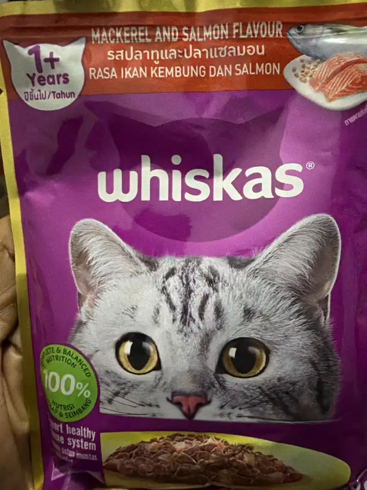 Makanan basah whiskas saset