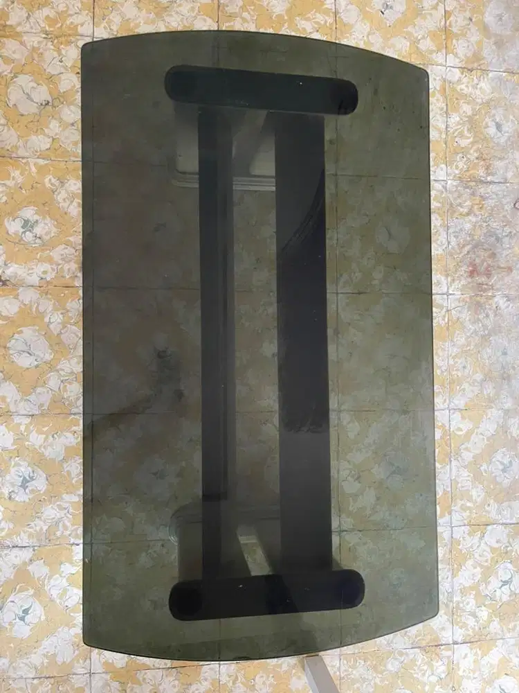 Meja kaca tebal, jual cepat