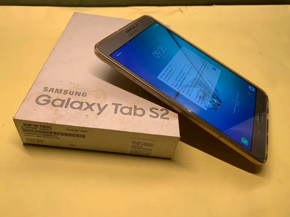 Galaxy tab S2 SM-T719