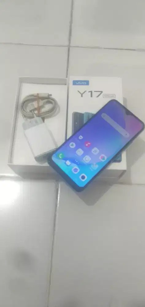 VIVO Y17 Ram 8GB fulset